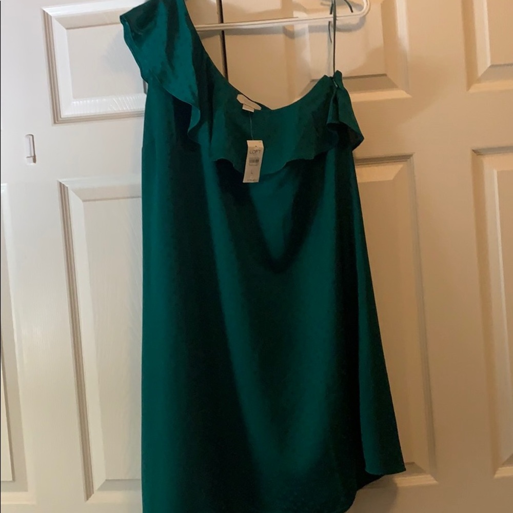 NWT one shoulder green dress
